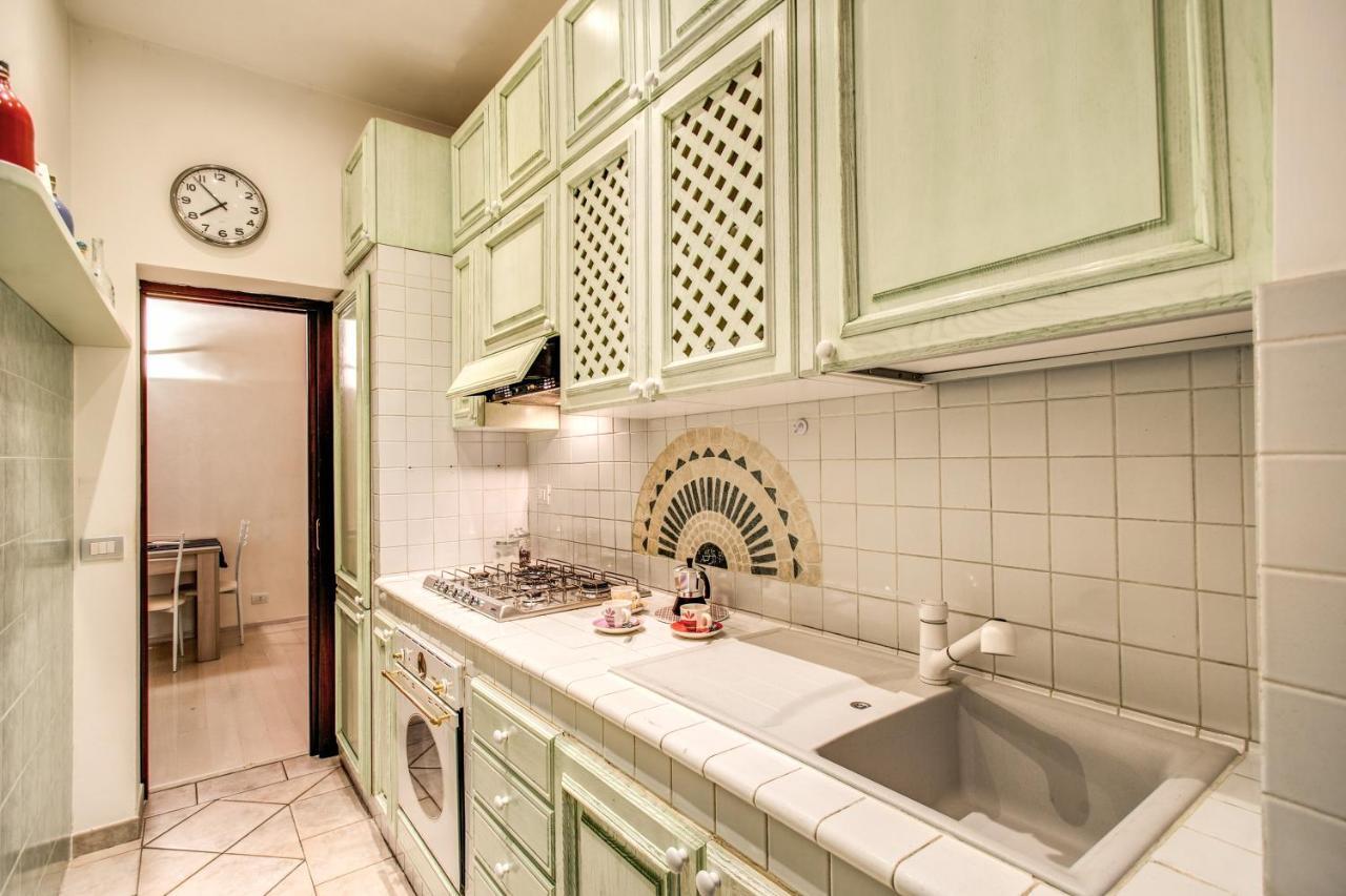 Apartmán Fresh House Cavour Řím Exteriér fotografie